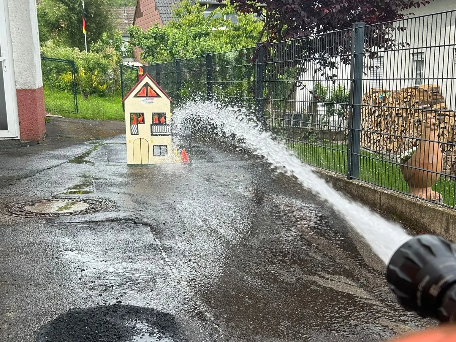 Kinderfeuerwehr beim Lernen